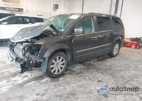 2016 Chrysler Town & Country Touring из США, поврежденный, VIN 2C4RC1BG9GR119583